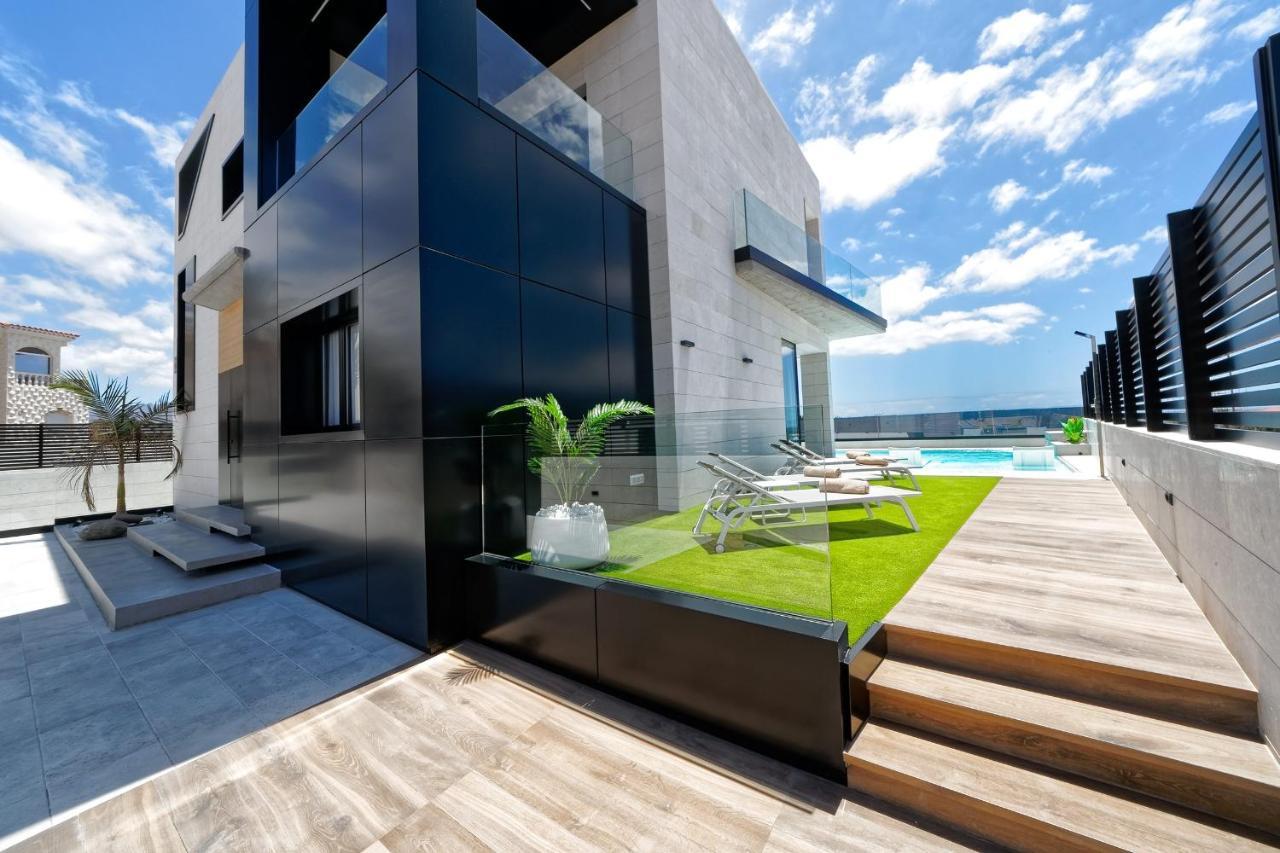 Sant Villa *