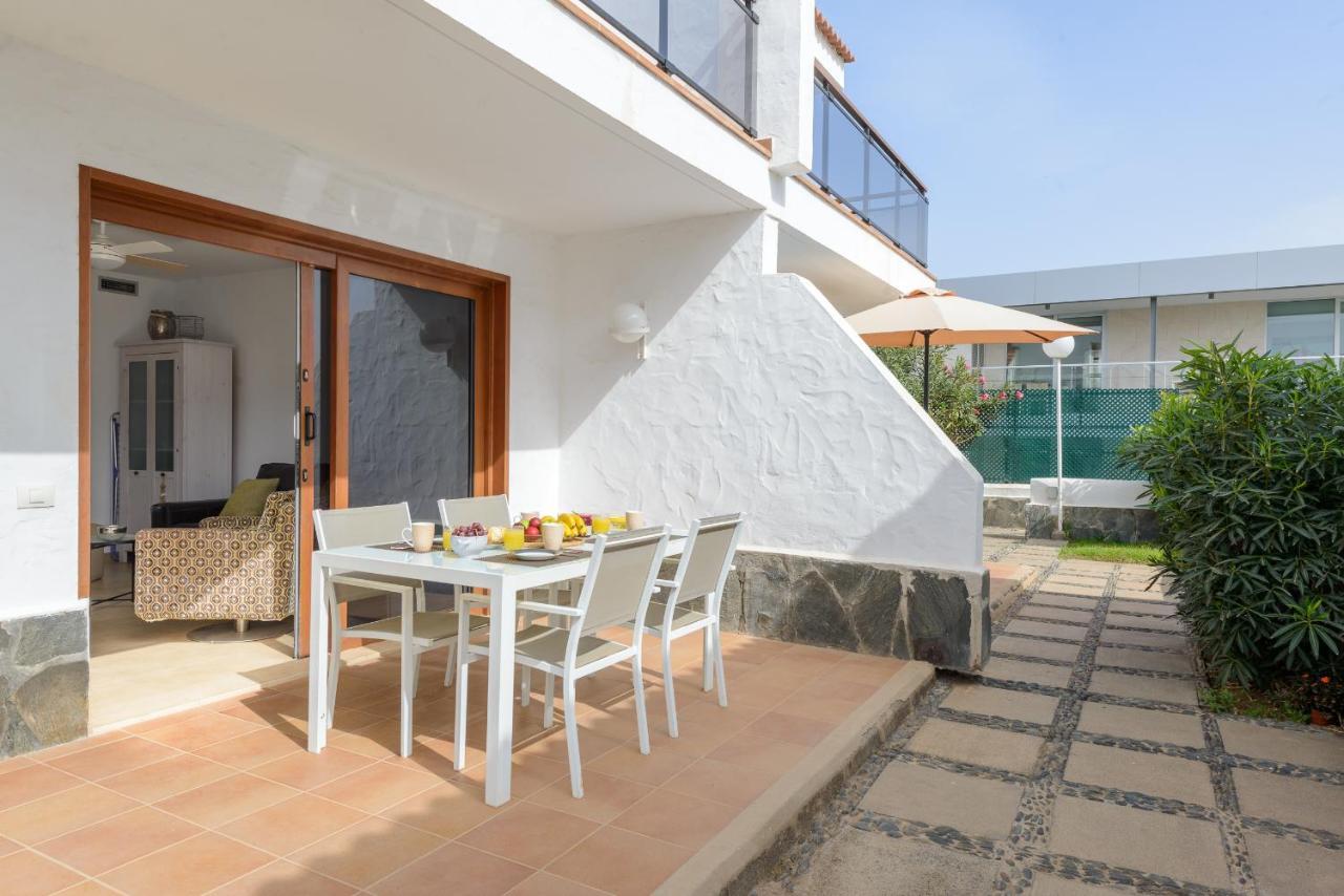 Bonito Con Piscina Junto A La Playa Apartment