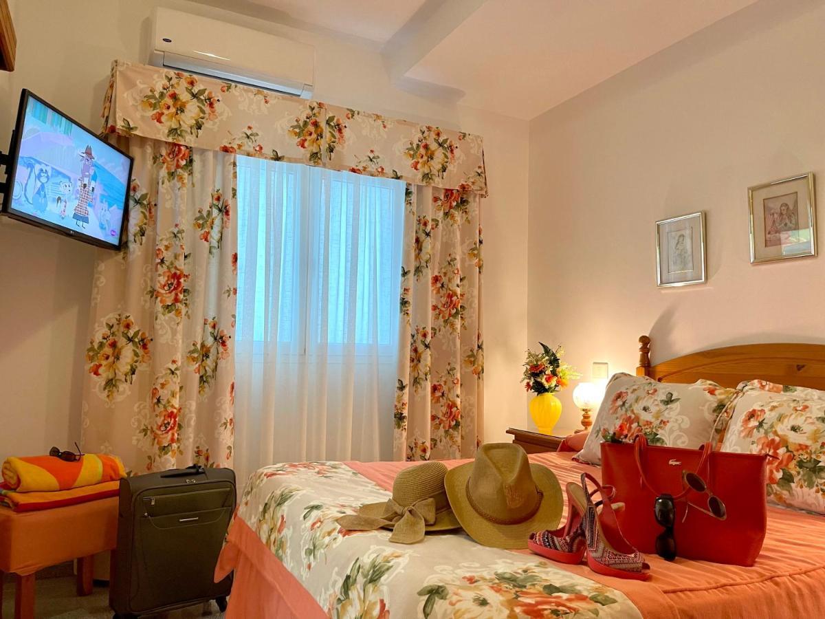 Emycanarias Homes Vecindario *