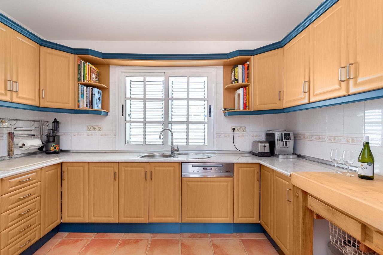 Stunning With Breathtaking Ocean View Villa Mogan