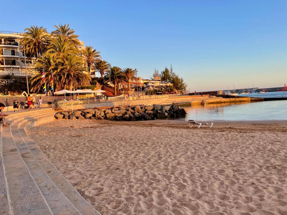 Moderne Mit Toller Aussicht Und Pool Arguineguin