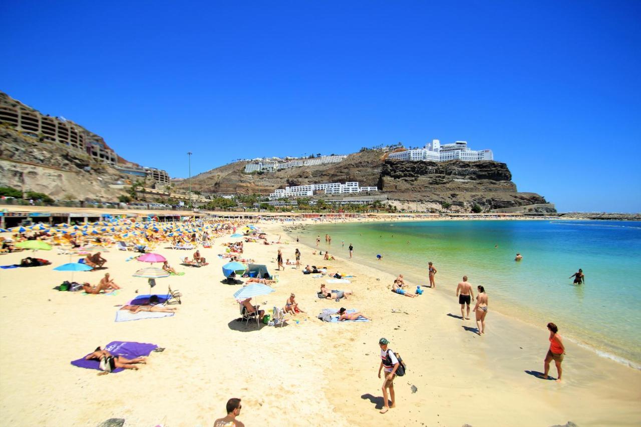 Schoene Mit Meerblick - Playa De