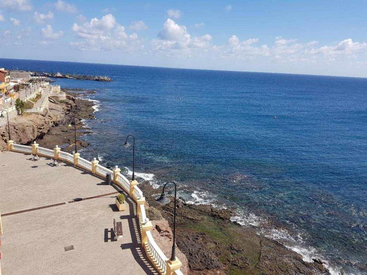Piso En Primera Linea Con Vistas Directas Al Mar Melenara