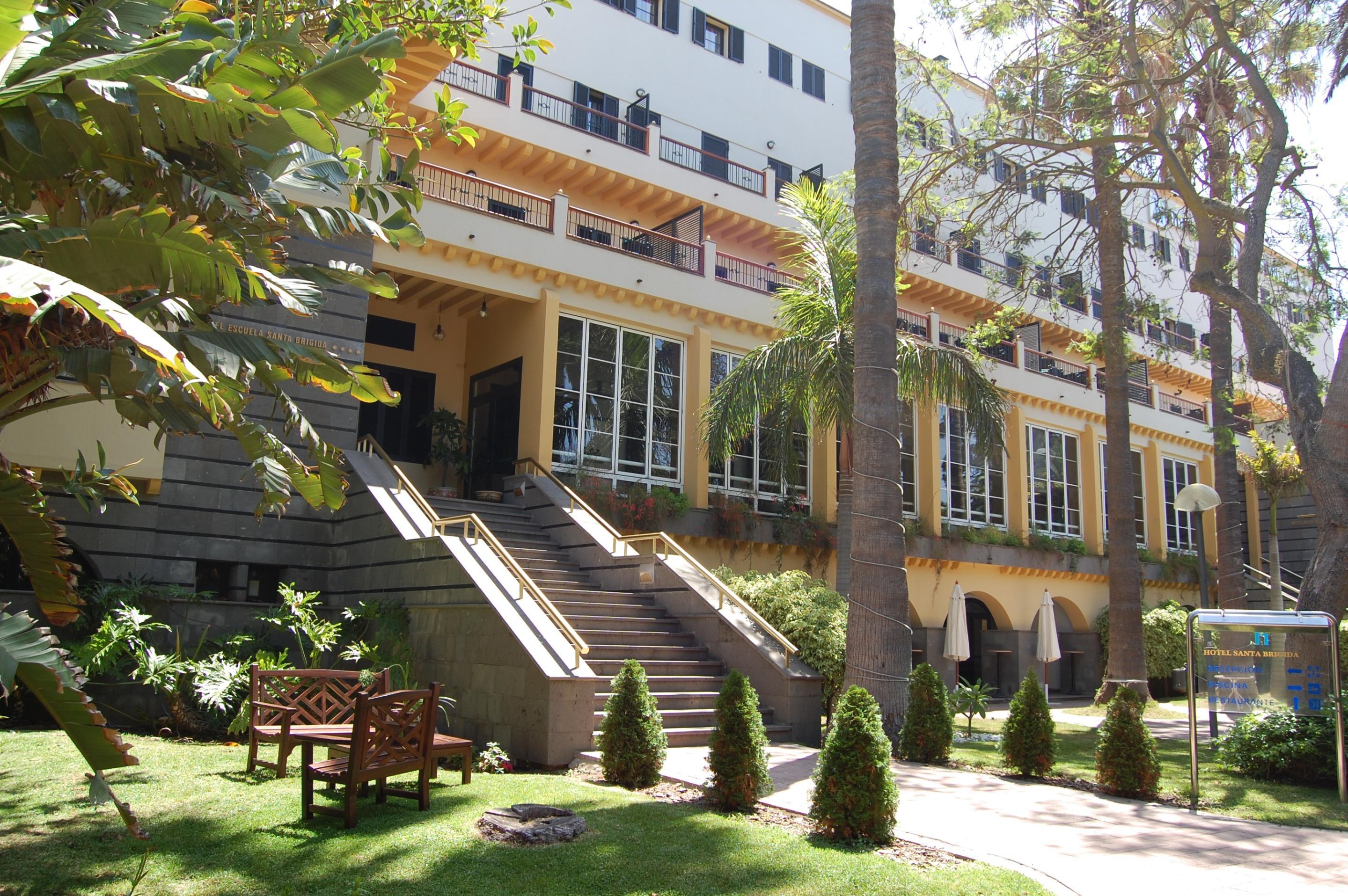 Escuela Hotel