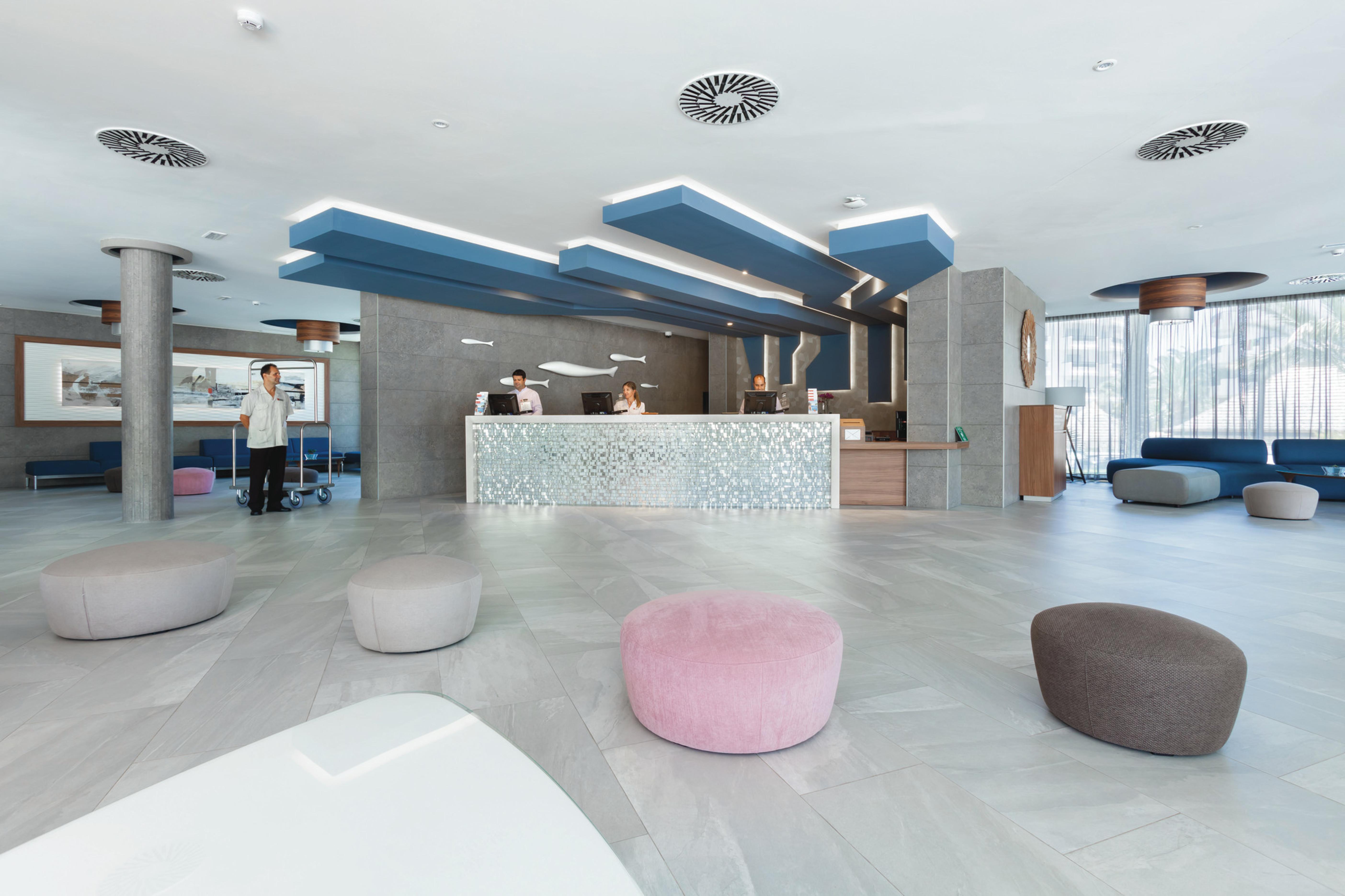 Riu Papayas Hotel 4*