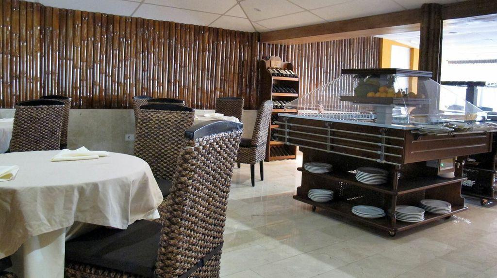 Rebecca Park Hotel