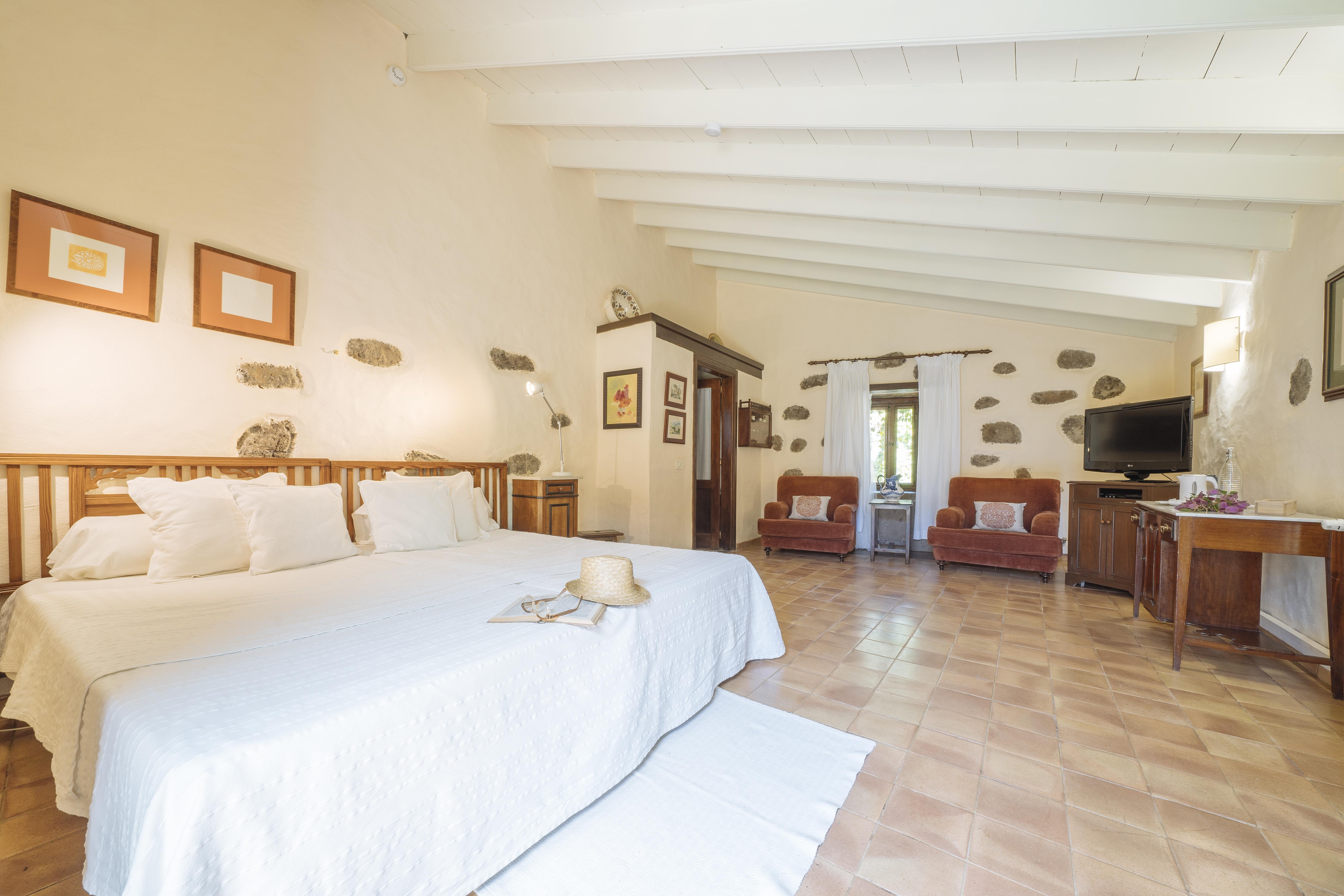 Rural Calas 3*