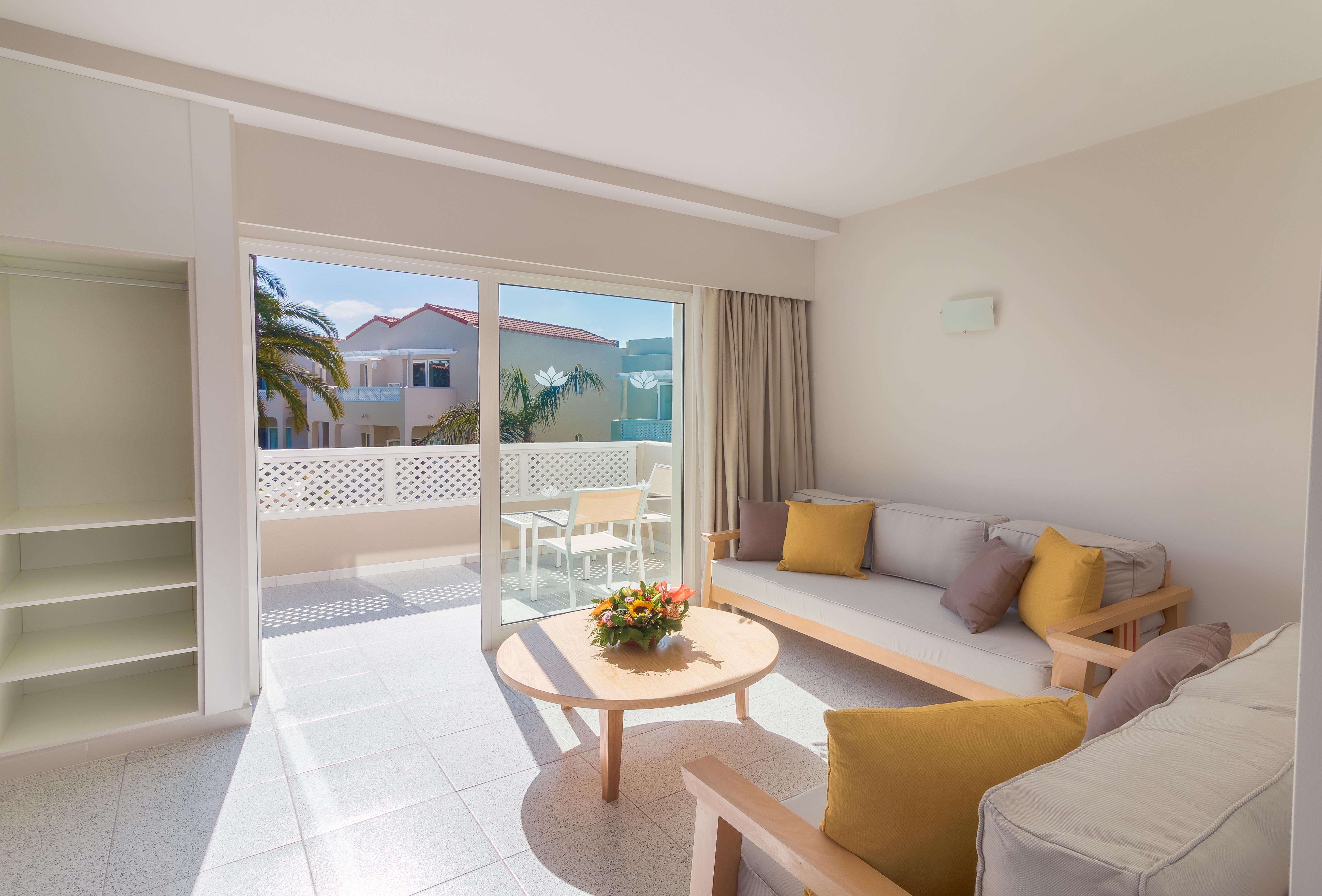 Livvo Koala Garden Hotel