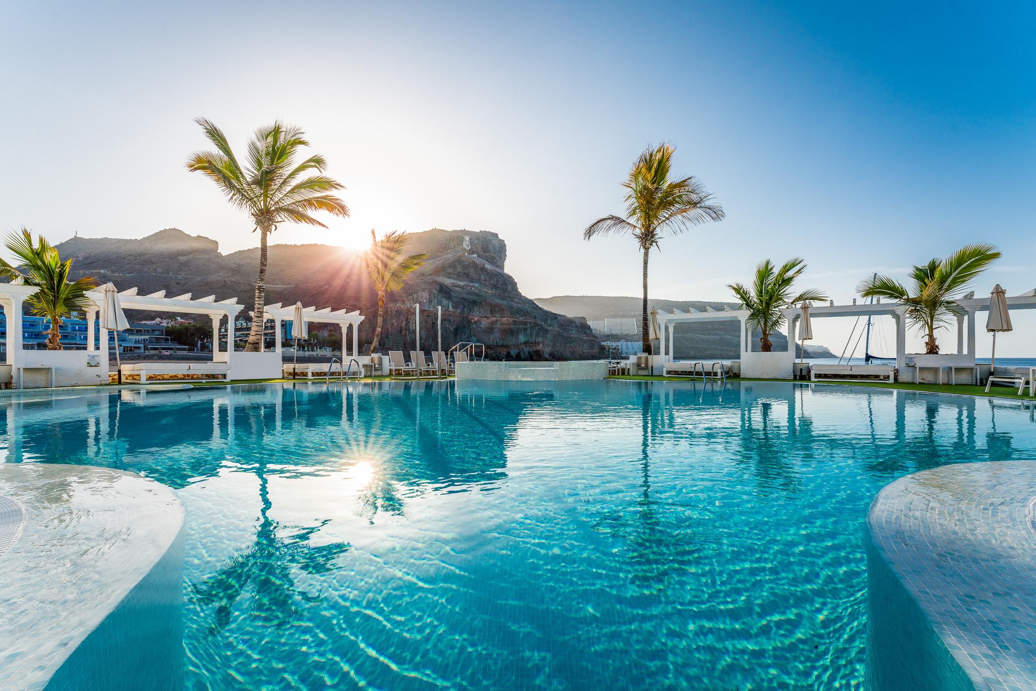 Livvo Hotel Puerto De Mogan