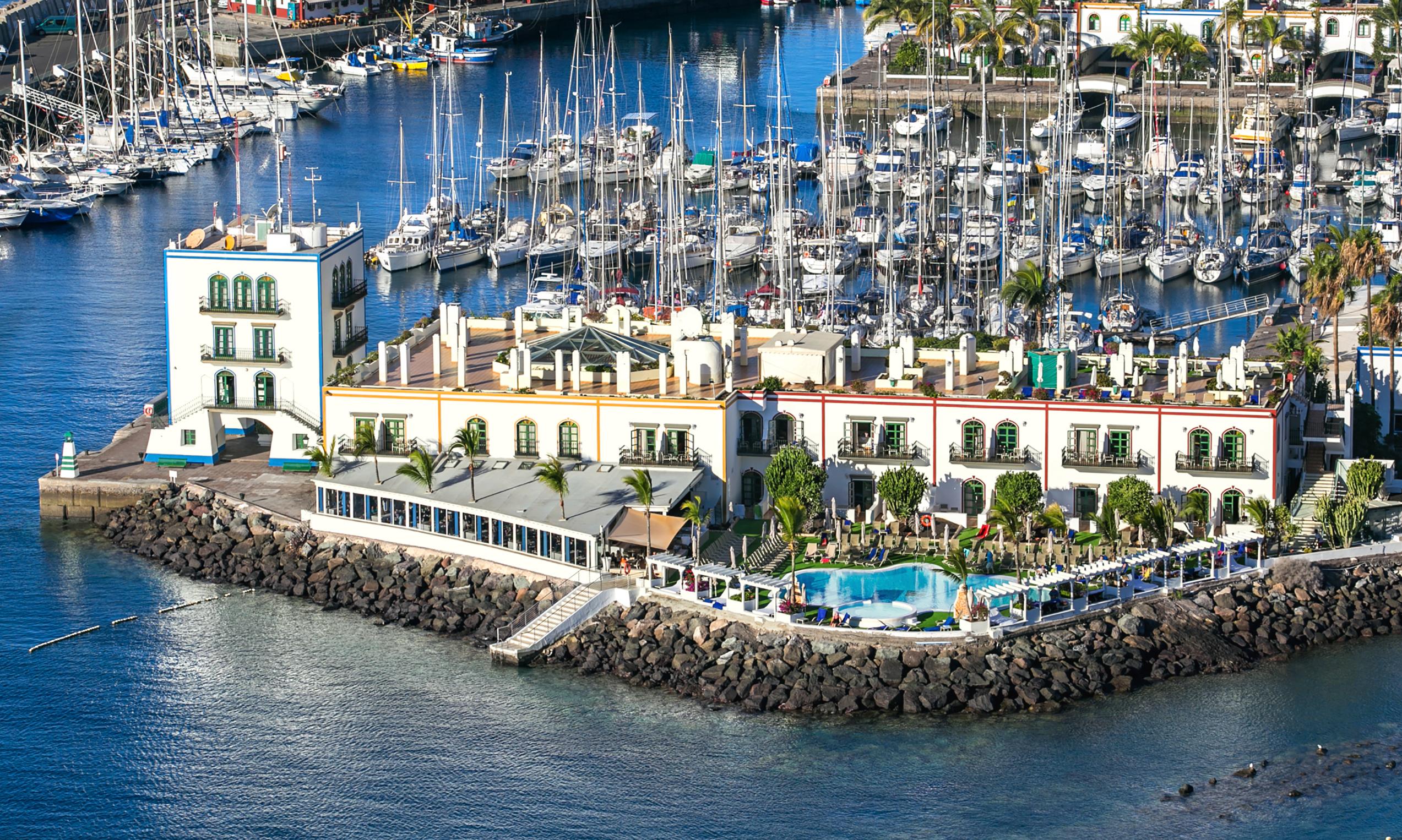 Hotel Livvo
