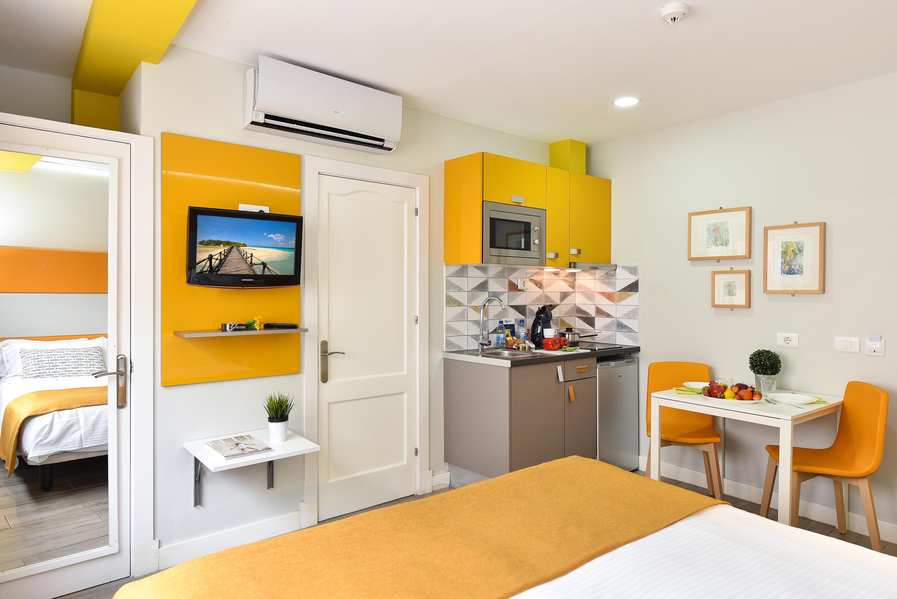 Aparthotel Bajamar 2*