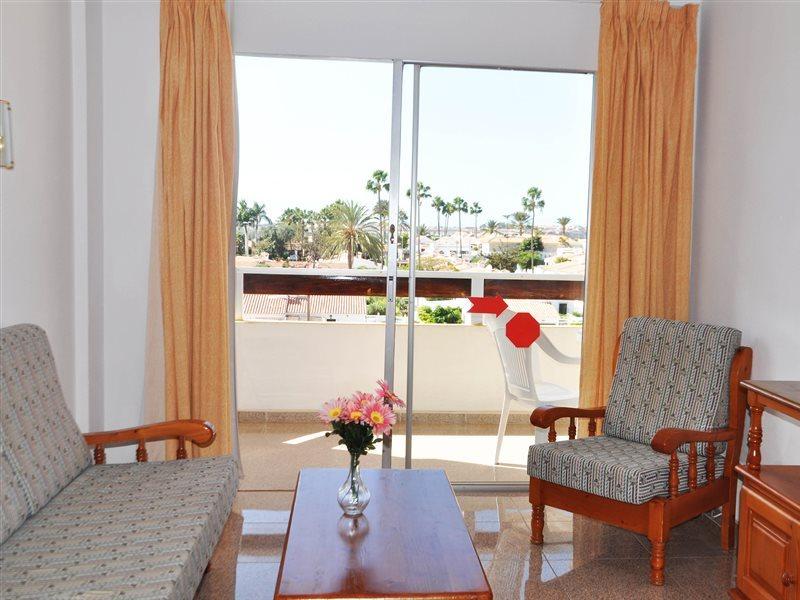 Camelias Apartment *