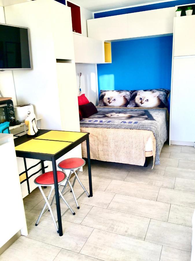Estudio Mondrian Playa del Inglés