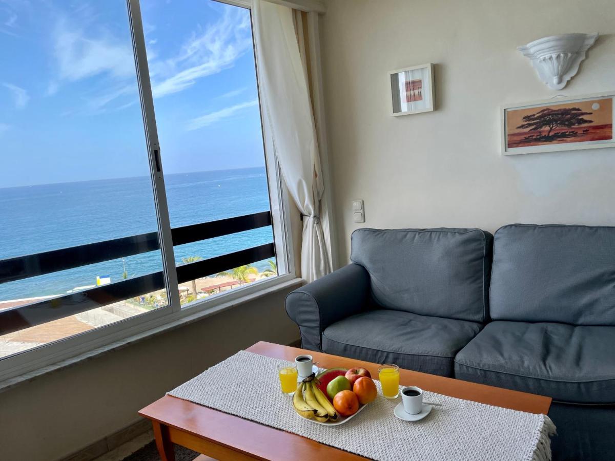 Direct At The - Apartment *
