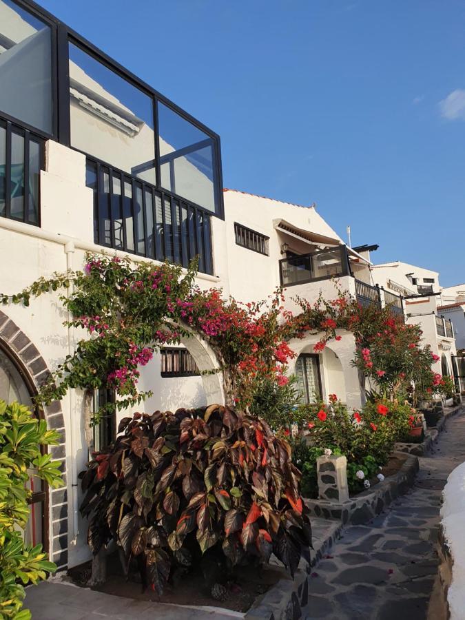 Apartamento Very Romantic Seaview With Warm Pool