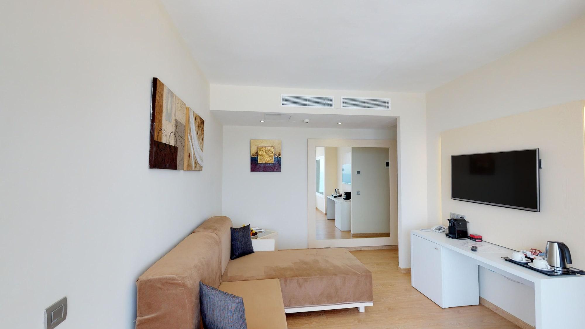 Hl Suitehotel - Adults Only 4* Playa del Ingles (Gran Canaria)