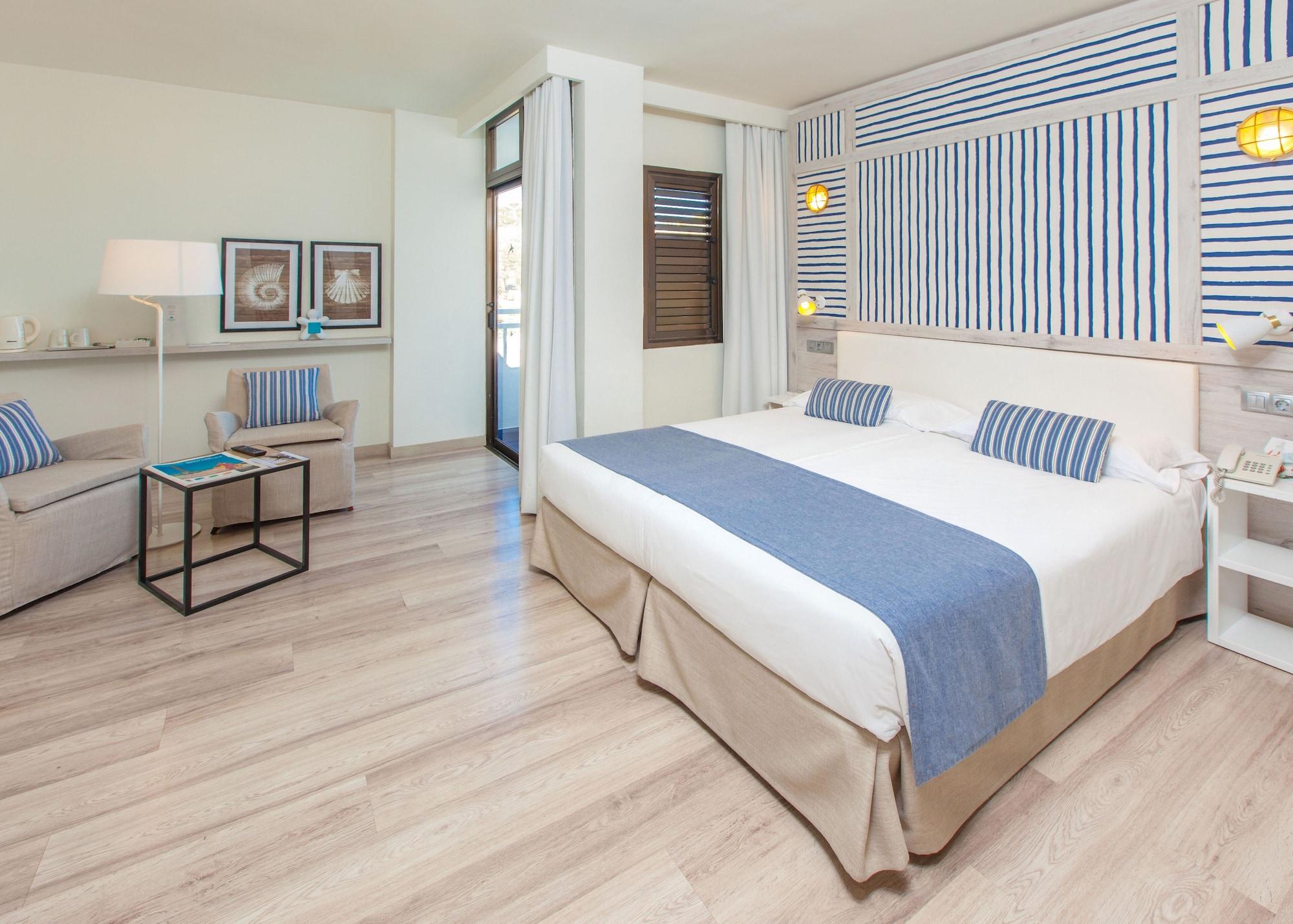 Hotel Corallium Beach By Lopesan - Adults Only