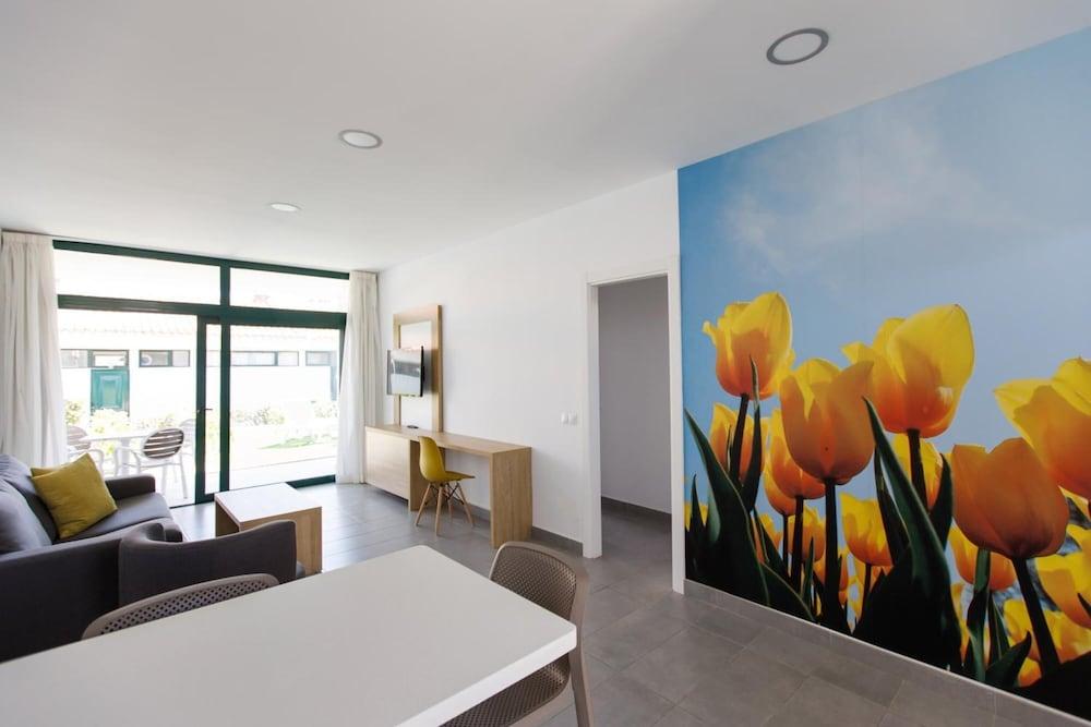 Walhalla Aparthotel 2*
