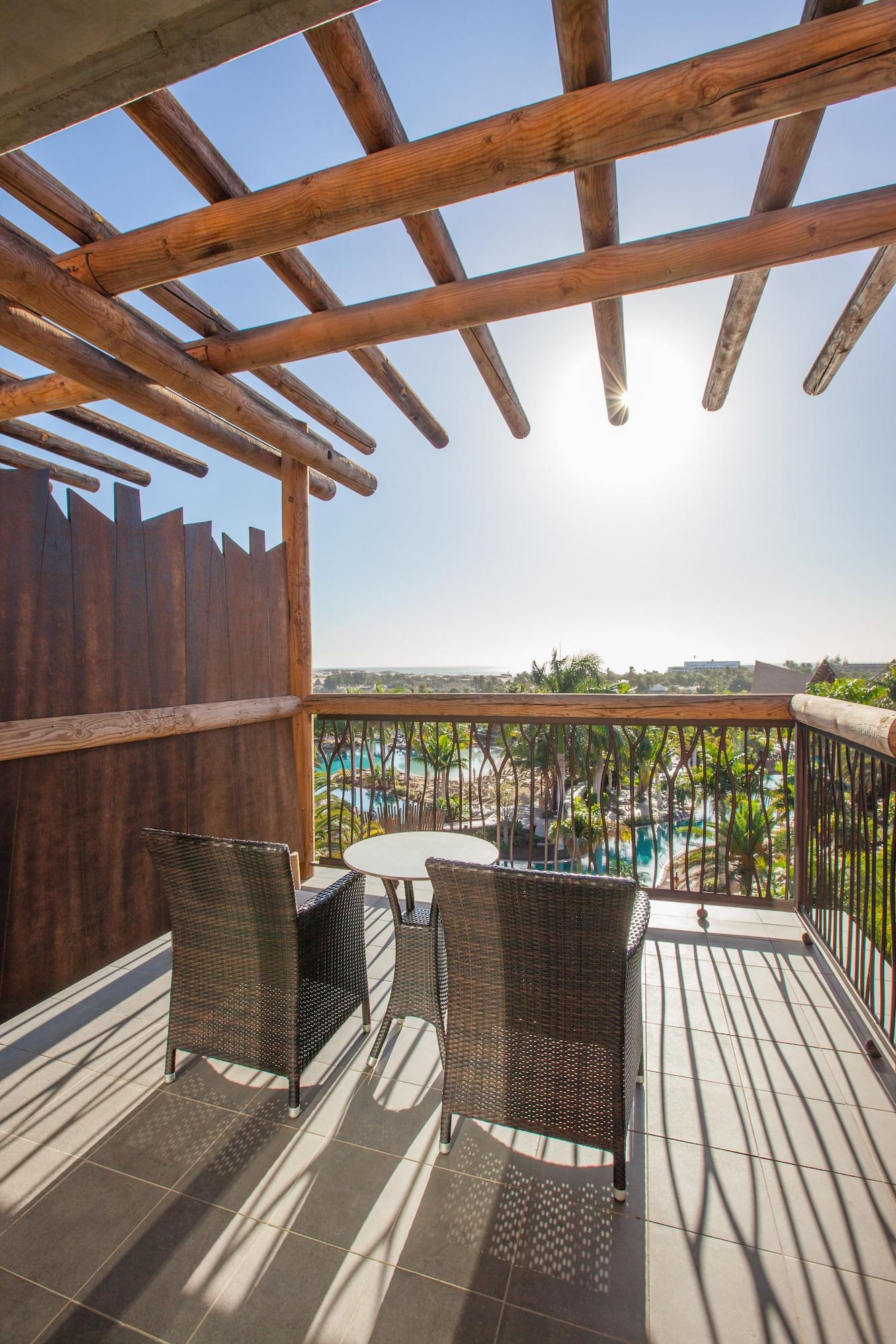 Lopesan Baobab Hotel