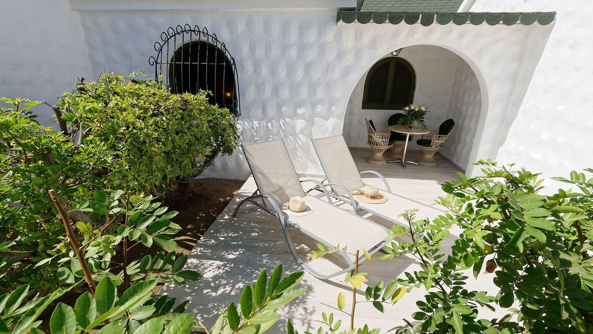Parque Del Paraiso Ii Hotel