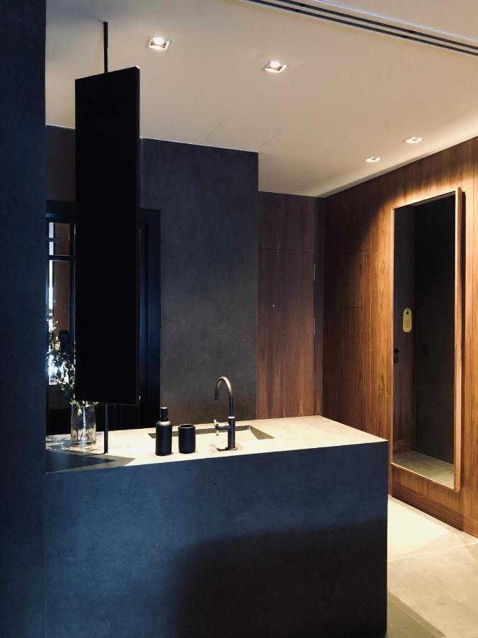 The Matter Meaningful Laura Appartement