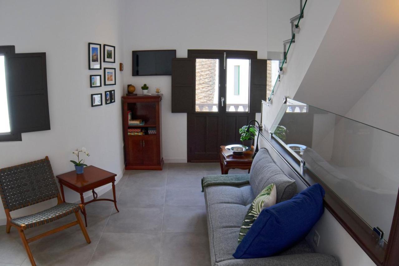 The Palm House Apartment