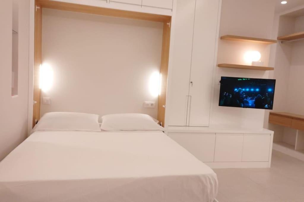 Fantastico De Diseno En Canteras. Apartment *