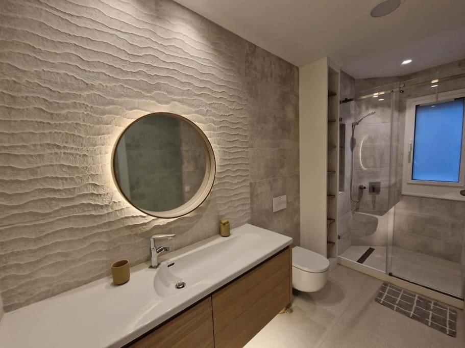 Fantastico De Diseno En Canteras. Apartment *