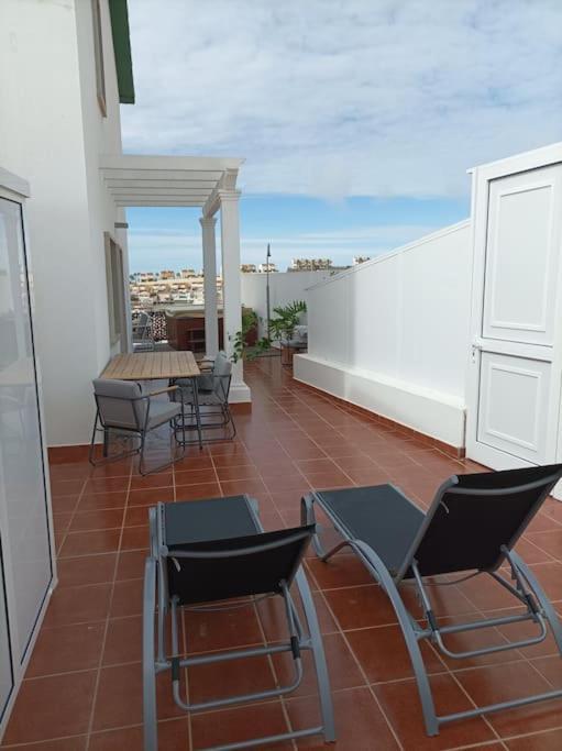 Calma Canaria Ocean Sunset Jacuzzi Wifi Pool And Bbq Apartamento Mogán