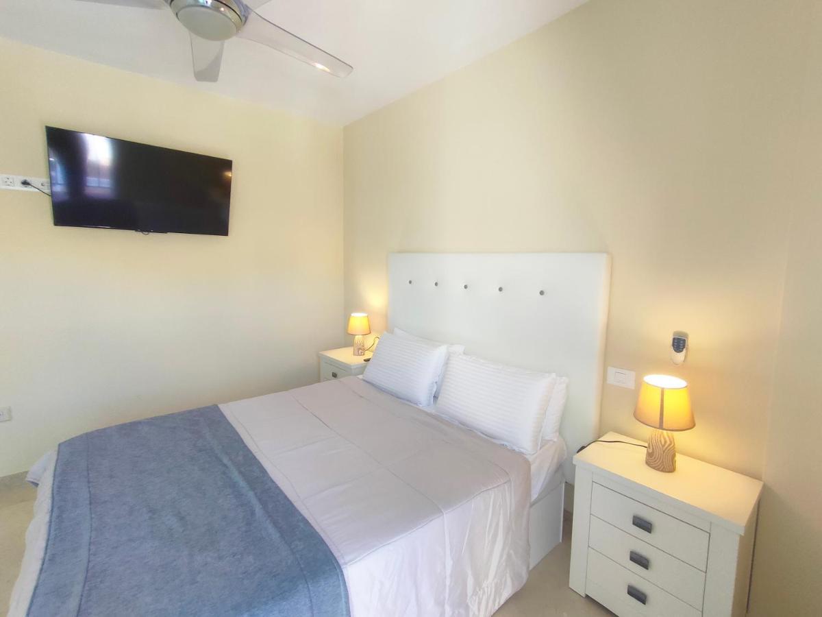 With Jacuzzi And Pool Access