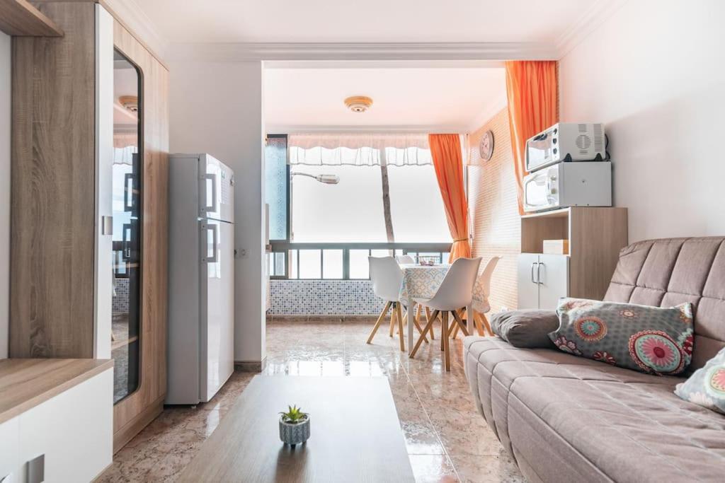 Beautiful On The Beachfront Apartment Patalavaca