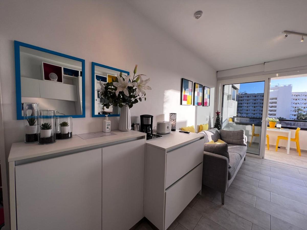 Estudio Mondrian * Playa del Inglés