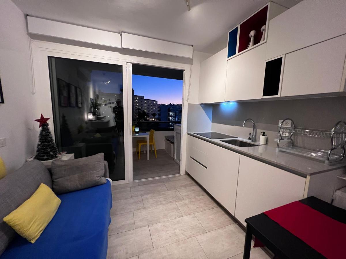Estudio Mondrian * Playa del Inglés