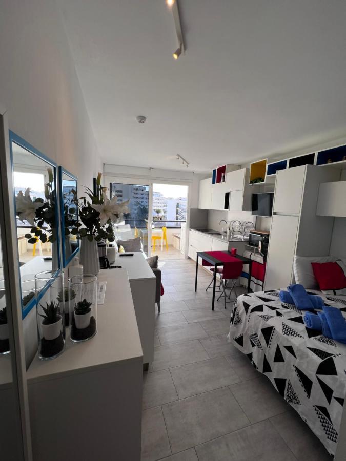 Aparthotel Estudio Mondrian