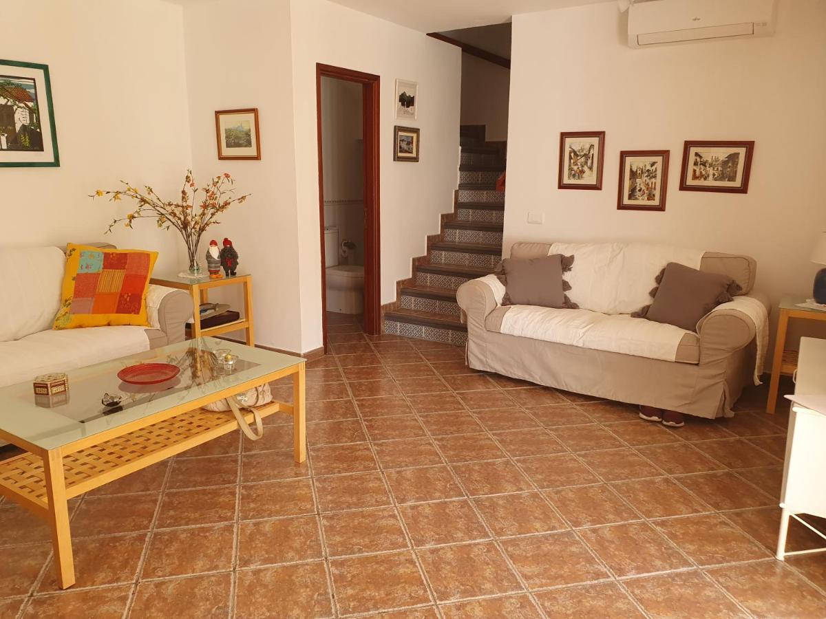 Casa Panchita -maravillosas Vistas Al Mar Y Montana Holiday home