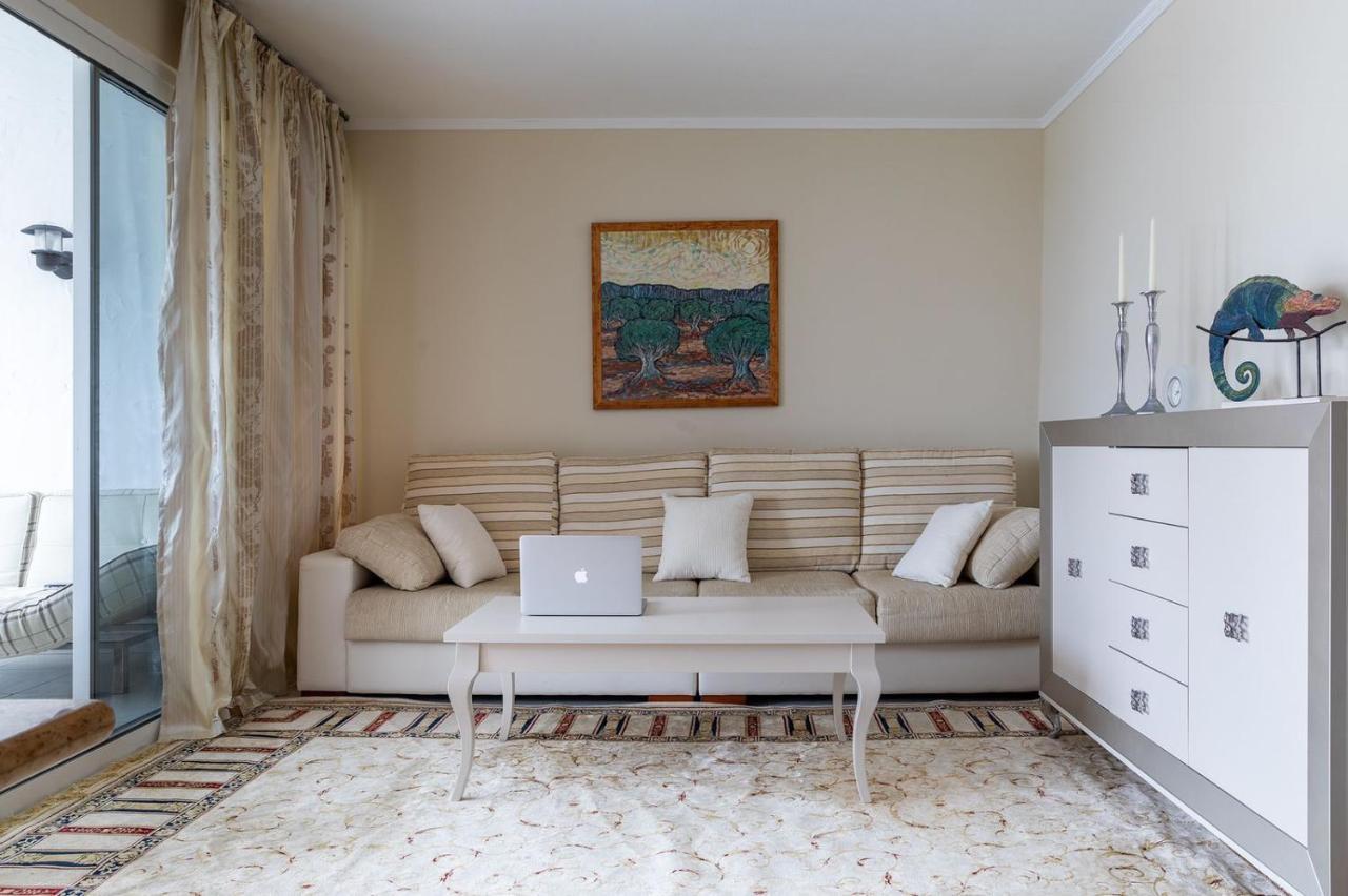 Apartment En Aquamarina