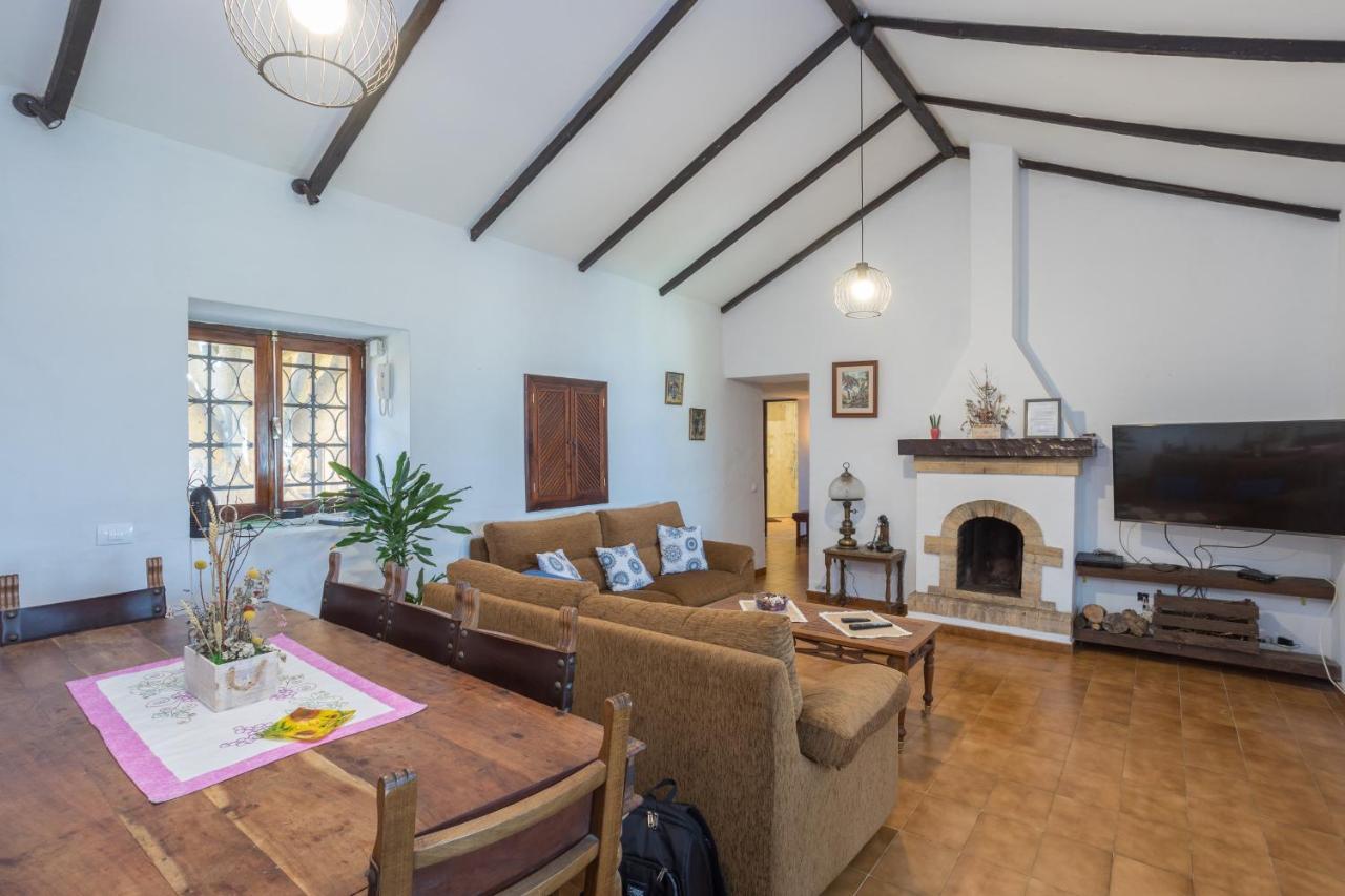 Ferienhaus Paredones Farm - Private Pool - Garden