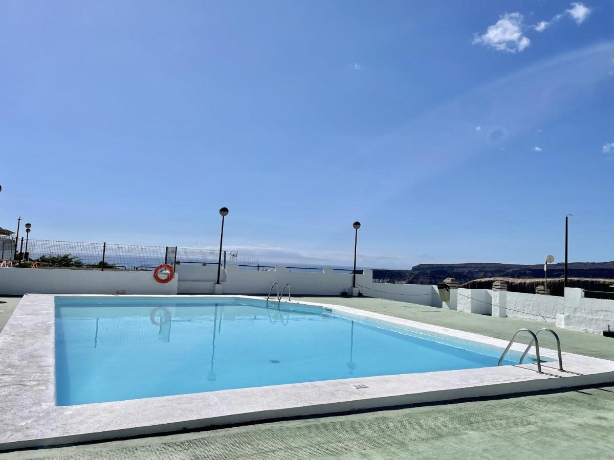 Homeforguest Amplio Con Piscina Y Terraza En *