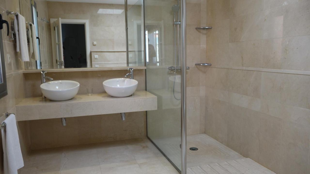 Villa De Luxe 5***** Golf - Piscine Chauffee - Cinema - Billard *