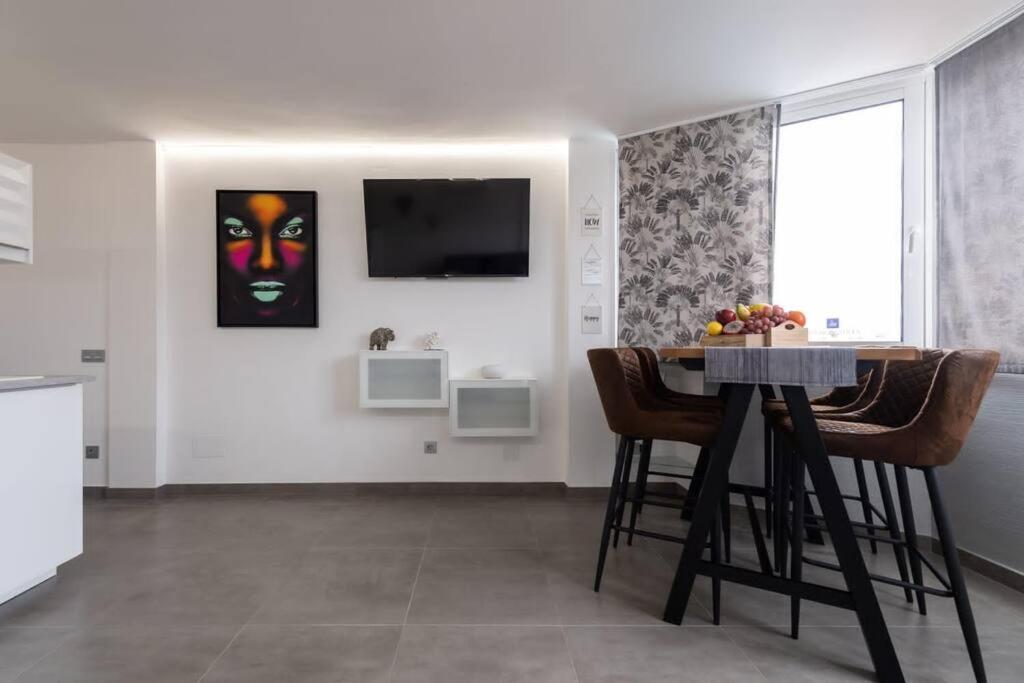 Apartamento Attico Playa De Ingles Near Yumbo With Parking And Swimming Pool