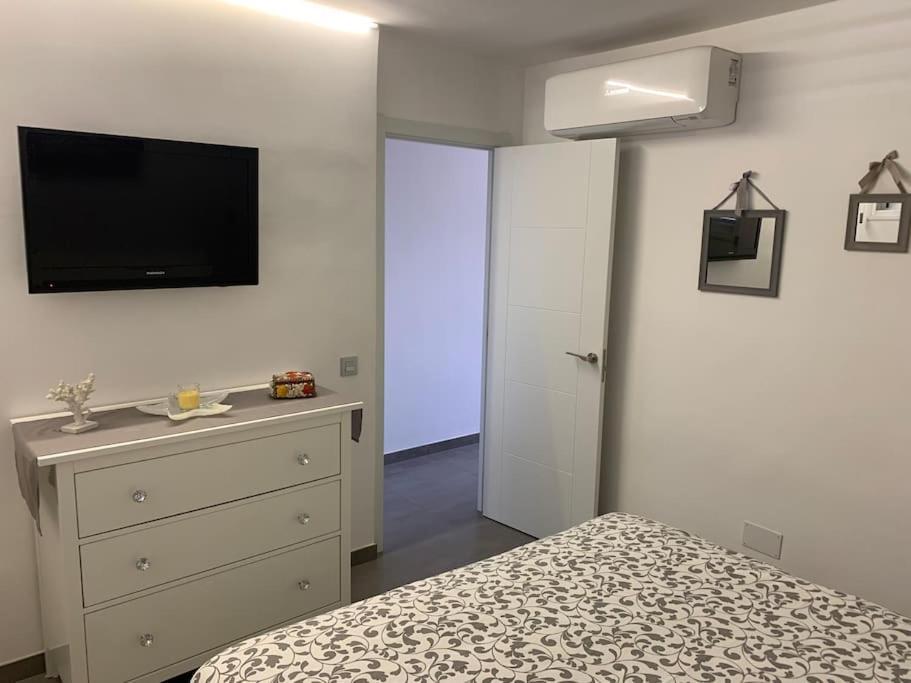 Attico Playa De Ingles Near Yumbo With Parking And Swimming Pool *