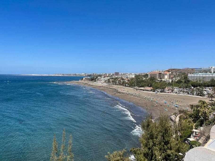 Ocean Front Apartment! Free Wifi! Appartement *