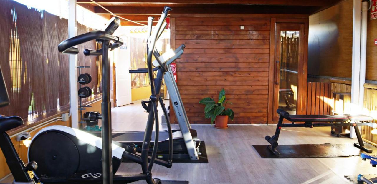 Resort Almendros - Gay Exclusive