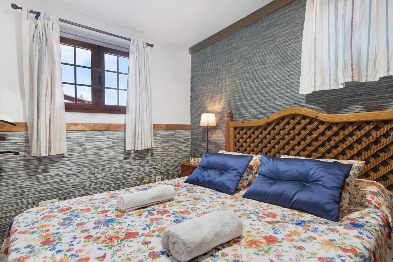 La Quinta De Vals Villa *