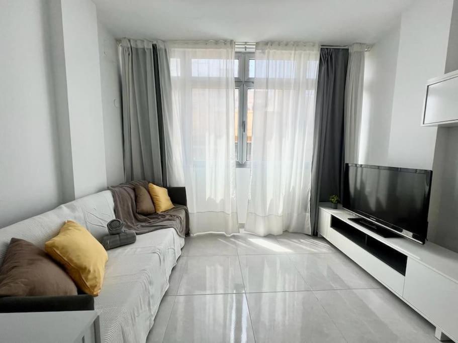 Graciano's Sea House Apartment