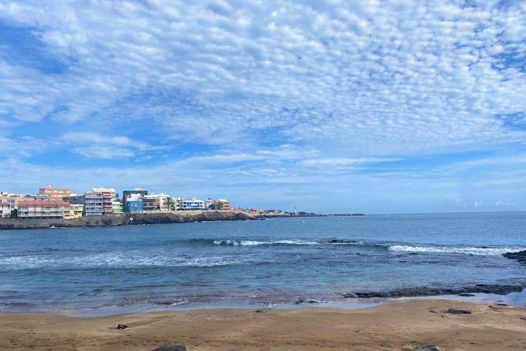 Salinetas, Frente Al Mar Y Playa *