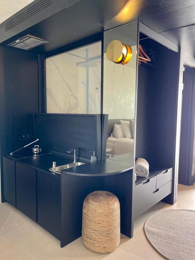 Tensuites - Adults Only *