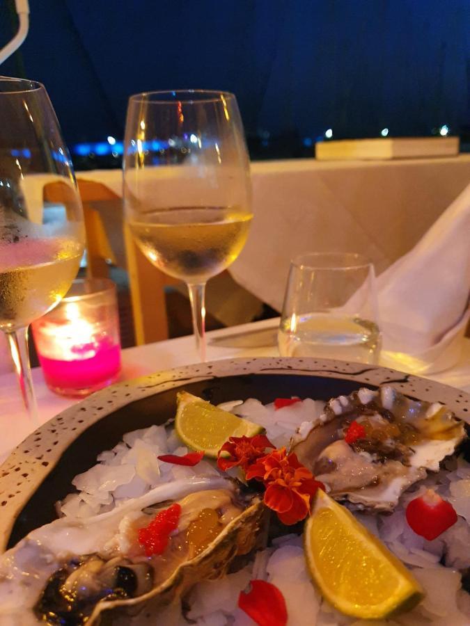 Very Romantic Seaview With Warm Pool Patalavaca