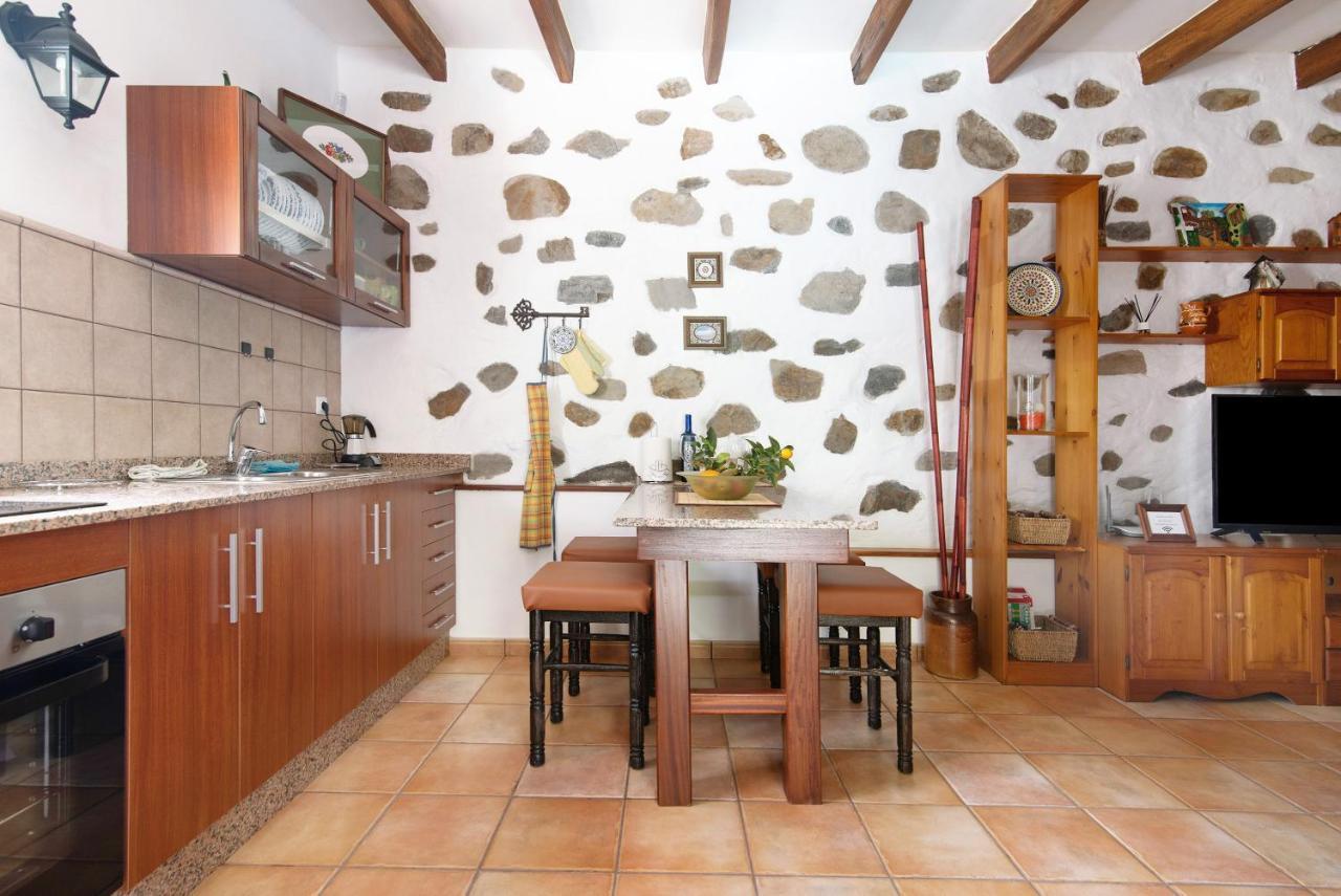 Casa Abuela Fela * Vega de San Mateo