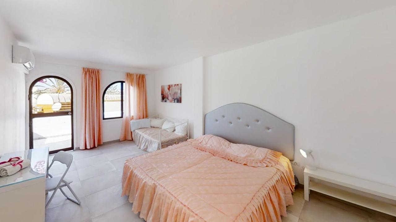 Guest house Vv Buganvillas Maspalomas - Cocina Y Con Banos Privados Maspalomas (Gran Canaria)